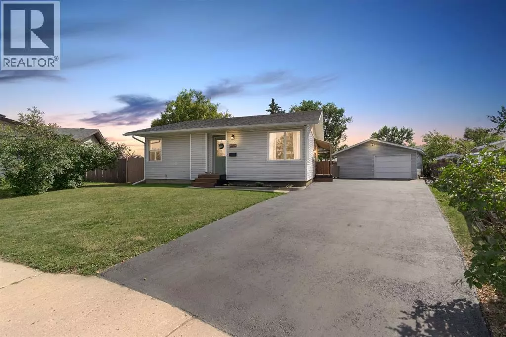 Fort Mcmurray, AB T9H3B1,208 Silvertip Place