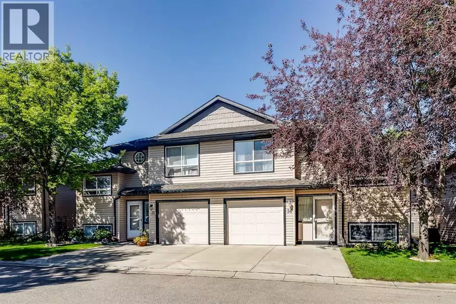 36, 103 Fairways Drive NW, Airdrie, AB T4B2Y5