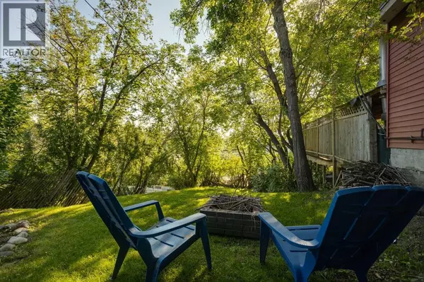 Calgary, AB T2S0H6,3612 Parkhill Street SW