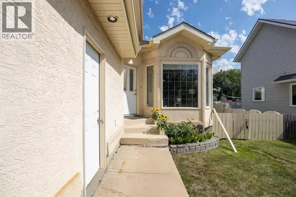 Fort Mcmurray, AB T9K1T3,212 Bussieres Drive