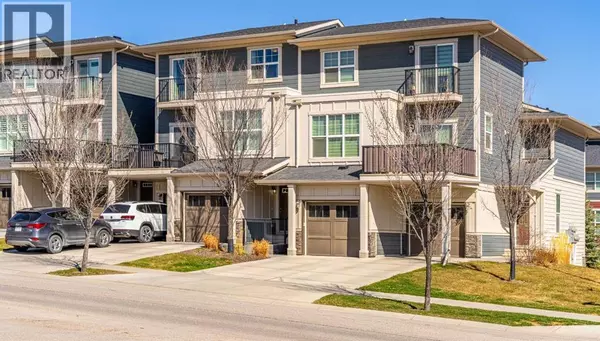 438 Nolan Hill Drive NW, Calgary, AB T3R0V4