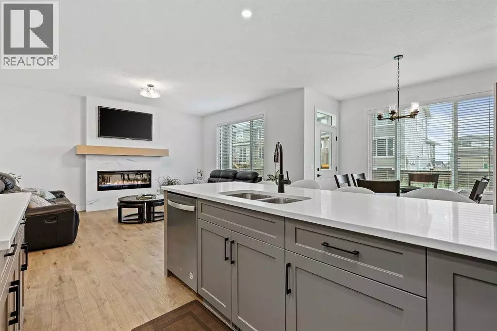 Airdrie, AB T4A0L9,931 Langholm Drive SE