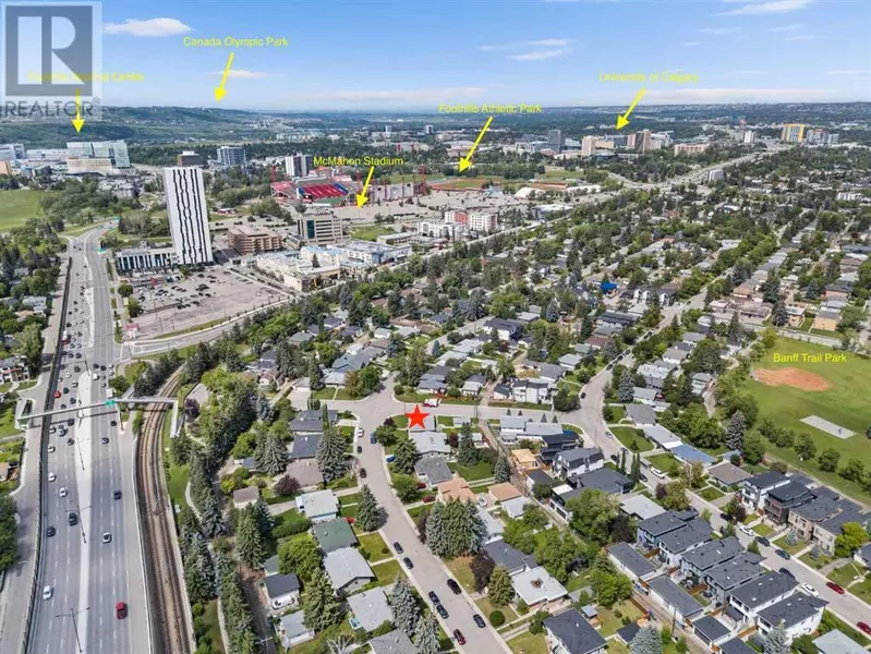 2140 Halifax Crescent NW, Calgary, AB T2M4C7