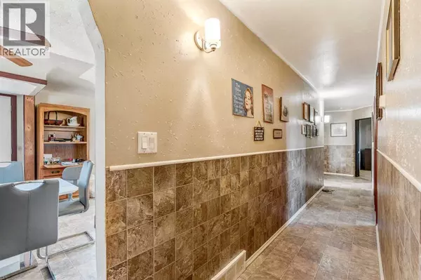 Taber, AB T1G1K9,5803 54 St