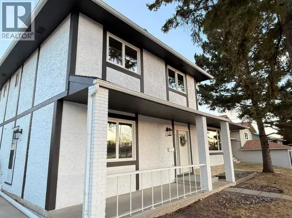 Calgary, AB T3A1P9,5632 dalhousie Drive NW