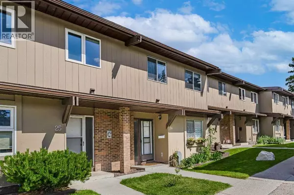 Calgary, AB T2K5S4,#26, 1055 72 Avenue NW