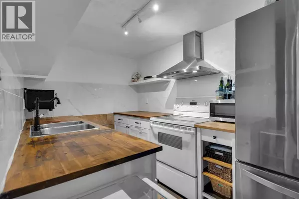 Calgary, AB T2K5S4,#26, 1055 72 Avenue NW