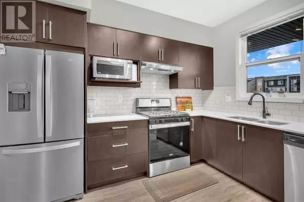 Calgary, AB T3N1M5,201, 315 Redstone  NE