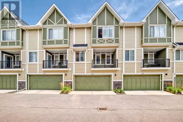 621 Nolanlake Villas NW, Calgary, AB T3R0Z7