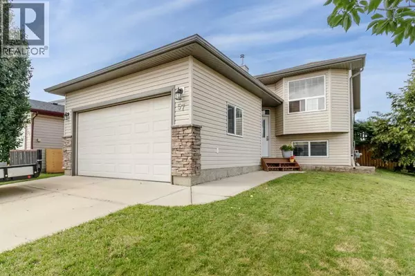 57 Pine Crescent, Blackfalds, AB T4M0E2
