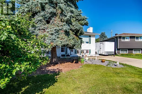 Red Deer, AB T4P1L9,84 Pearson Crescent
