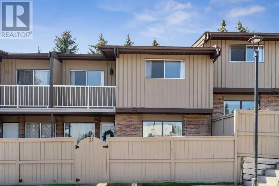 21, 1055 72 Avenue NW, Calgary, AB T2K5S4