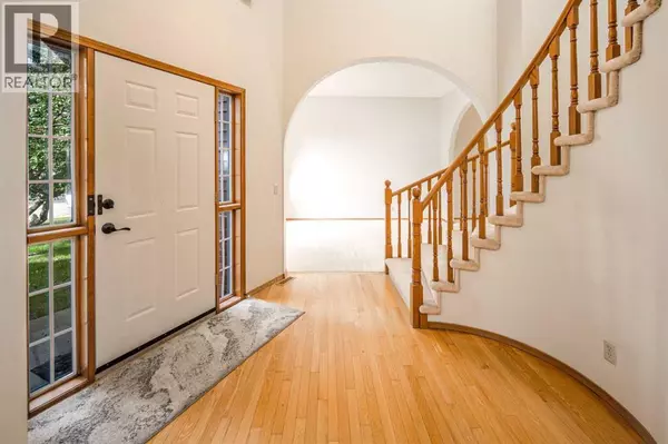Calgary, AB T3A4L8,67 Edgebrook Way NW