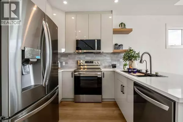 Rural Rocky View County, AB T4C1B1,642 Cottageclub Bend