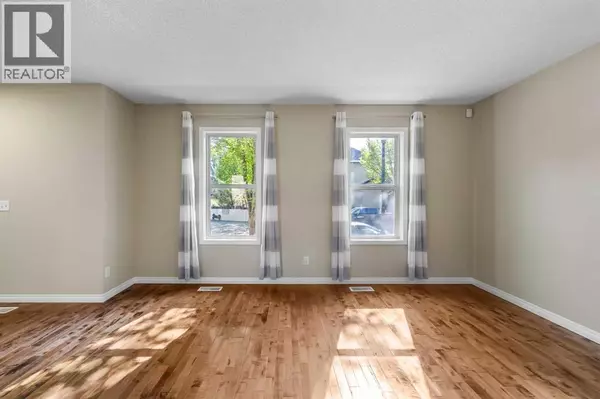 Calgary, AB T2Z3Y6,89 Mckenzie Towne Drive SE