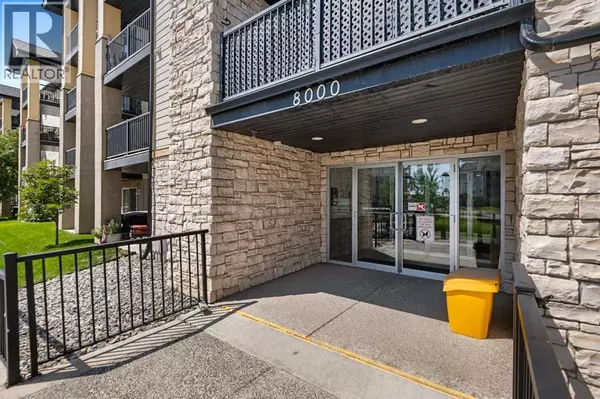 Airdrie, AB T4B3H8,8225, 304 Mackenzie Way SW