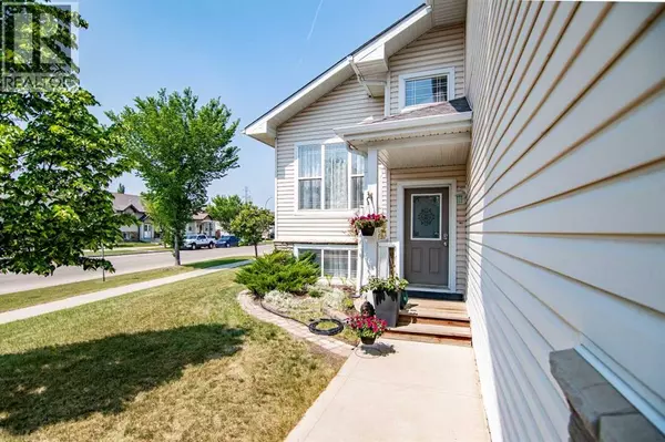 Red Deer, AB T4R0B8,4 Isbister Close