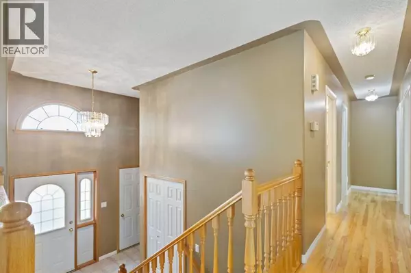Fort Mcmurray, AB T9K1S8,220 Boisvert Place