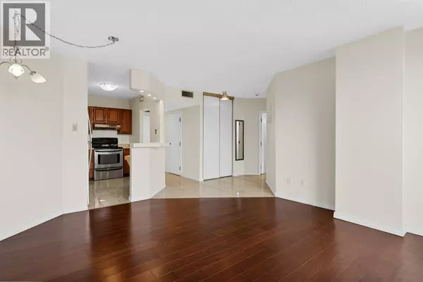 Calgary, AB T3C0T1,402, 1202 13 Avenue SW