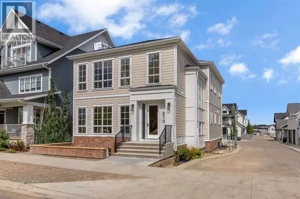 210 Alexandria Green SW, Calgary, AB T3E8G8