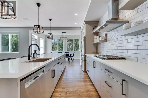 Calgary, AB T2X3Z1,99 Legacy Glen Terrace SE