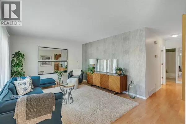 Calgary, AB T3J2C7,127 Falshire Way NE