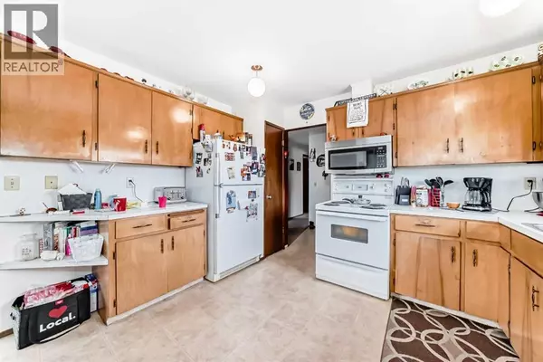 Calgary, AB T1Y1M6,6203 Rundlehorn Drive NE