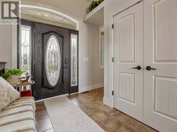 Lethbridge, AB T1K8C9,53 Sandstone Road S