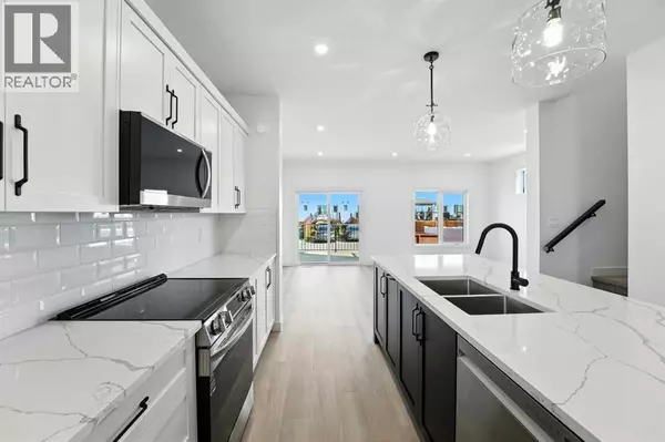 Red Deer, AB T4P3G6,42 Earl Close