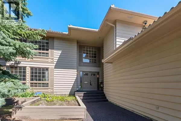279 Canterville Drive SW, Calgary, AB T2W3X9