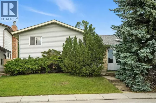 92 Templeby Drive NE, Calgary, AB T1Y5G8
