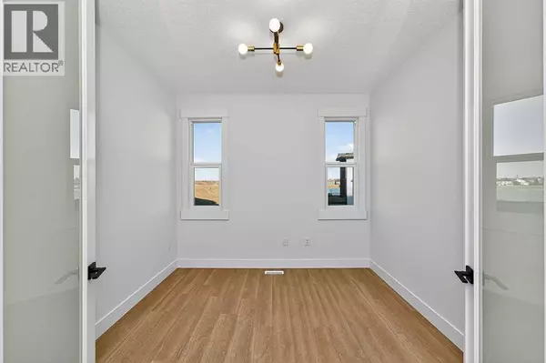 Strathmore, AB T1P0B6,65 Lake Estate Circle