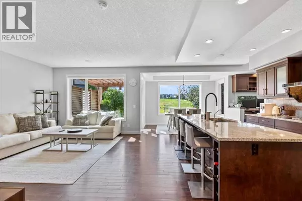 Calgary, AB T3R0H5,13 Sage Hill Landing NW