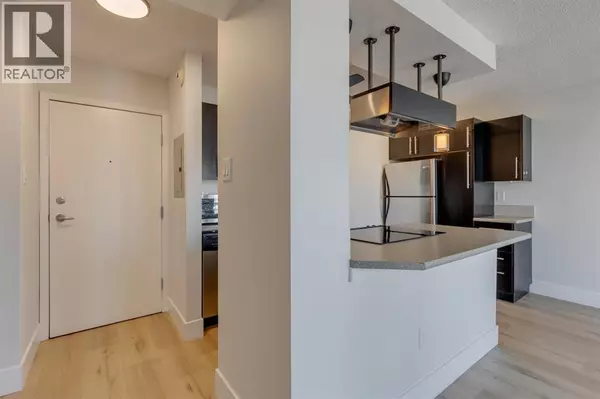 Calgary, AB T2S0E4,511, 505 19 Avenue SW