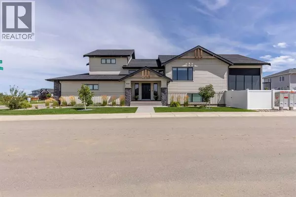 Lethbridge, AB T1K8G4,648 Sixmile Crescent S