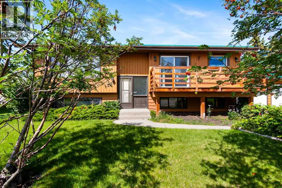 204 Silverthorn Close, Olds, AB T4H1B2