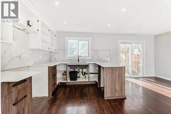 Calgary, AB T3J1P2,69 Castleglen Road NE