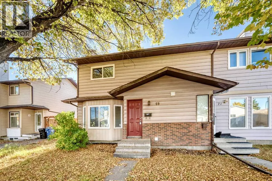 69 Castleglen Road NE, Calgary, AB T3J1P2