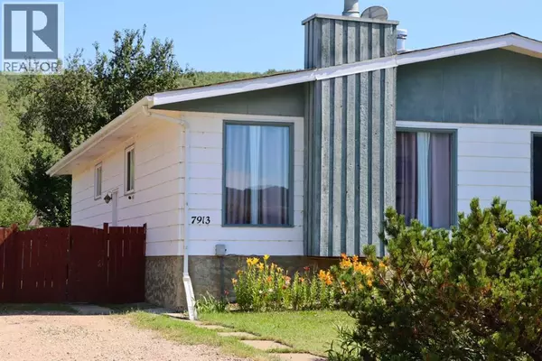 7913 99 Street, Peace River, AB T8S1A9