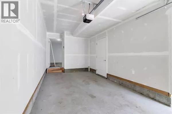 Calgary, AB T3N1V7,432, 301 Redstone Boulevard NE