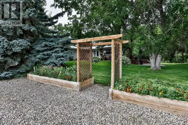 Rural Vulcan County, AB T0L1G0,203037 TWP RD 174