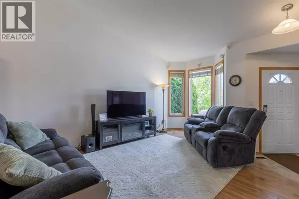 Lethbridge, AB T1H6T6,389 Kodiak Boulevard N