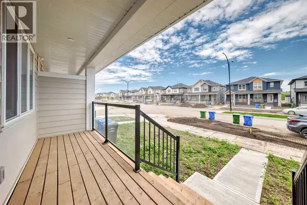 Calgary, AB T2X5P9,619 Wolf Willow Boulevard SE