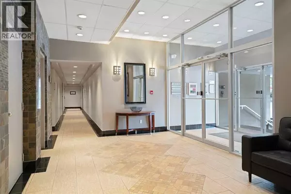 Calgary, AB T2N2A3,404, 429 14 Street NW
