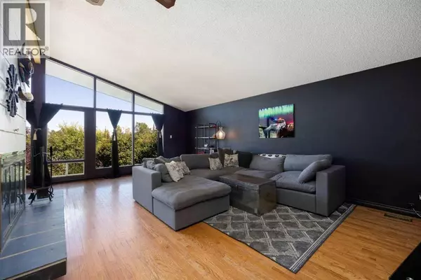 Fort Mcmurray, AB T9H2V9,108 Romar Street