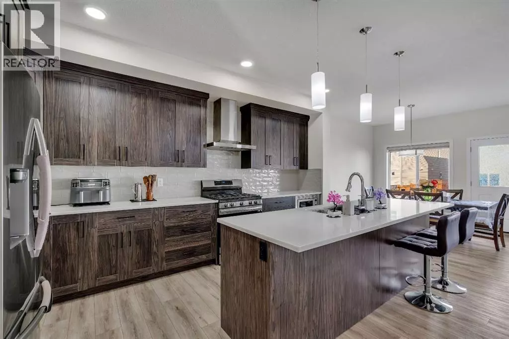 Calgary, AB T3J2H3,28 Savanna Link NE