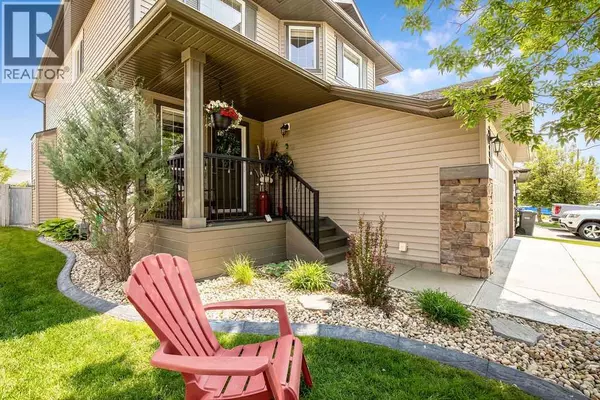 Okotoks, AB T1S0E6,97 Drake Landing Crescent