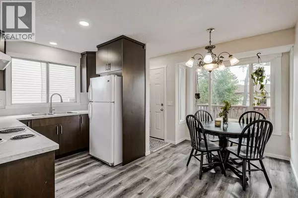 Calgary, AB T3J1A6,84 Falconridge Place NE