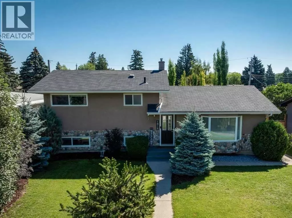 Calgary, AB T3E4K7,1816 Glasgow Drive SW