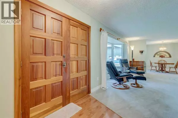 Rural Rocky View County, AB T3Z1A3,28 Wolf Drive